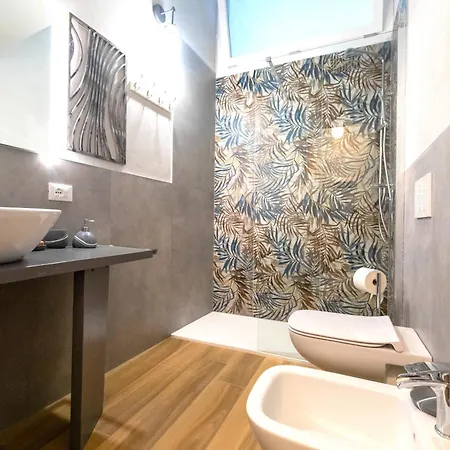 Apartamento Casa Degli Specchi- Duplex In Center Arona