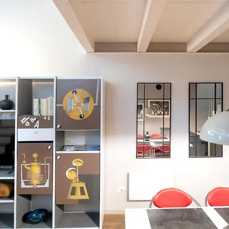 דירה Casa Degli Specchi- Duplex In Center ארונה