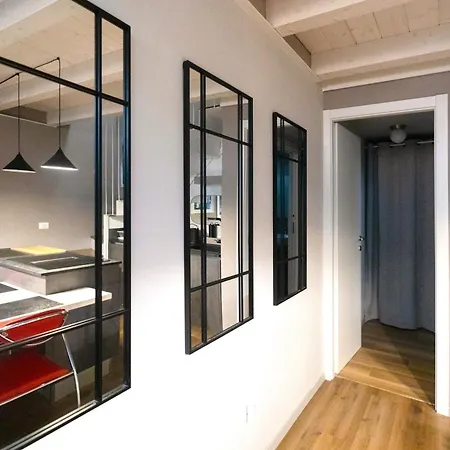 Apartment Casa Degli Specchi- Duplex In Center - By Guestaly Arona